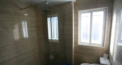 Hostel surrounded by mountains, natural parks and medieval towns