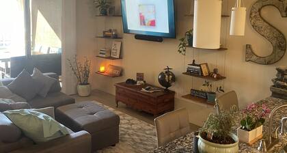 Phoenix Oasis - Ah! Ahwatukee!