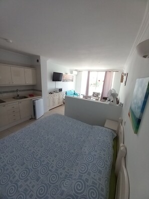 1 chambre, draps fournis, accès pour personnes à mobilité réduite