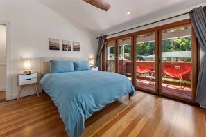 3 habitaciones, escritorio, tabla de planchar con plancha y wifi 