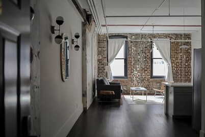 The Grant by Black Swan - Broughton Loft (402)