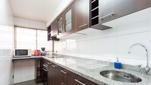 Elite Apartment | Private kitchen - Urban Miró (Santiago)