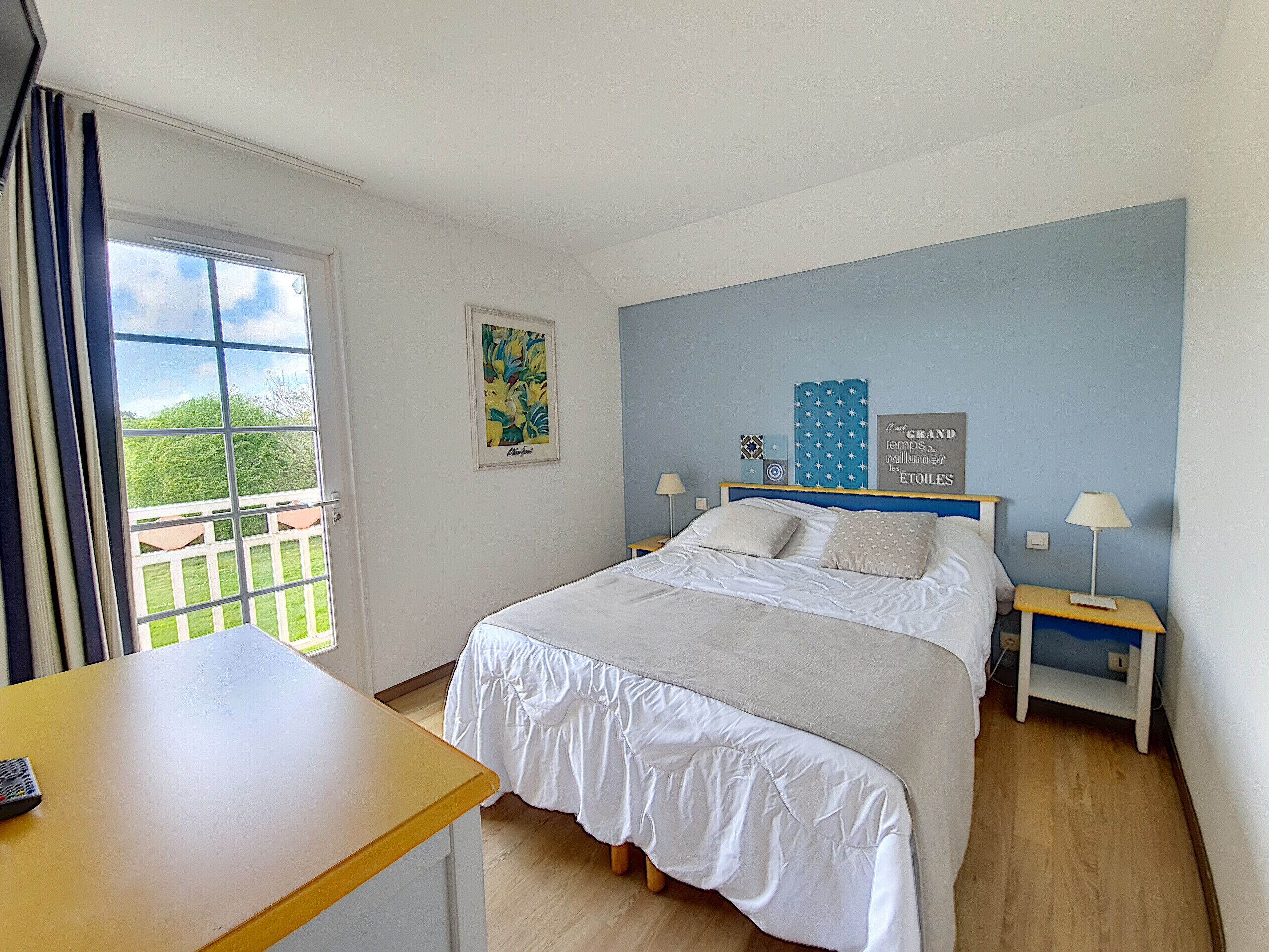 1 間睡房、房內夾萬