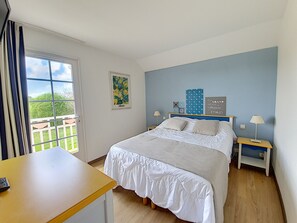 1 bedroom, in-room safe