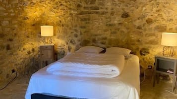 5 chambres, fer et planche Ă  repasser, Wi-Fi gratuit, draps fournis