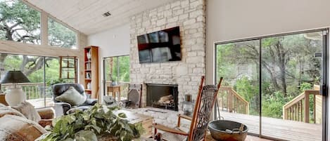 تلفزيون ذكي