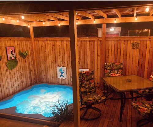 Right At Home-Midland Hot Tub- Reduced Rate for Tub Maintenance