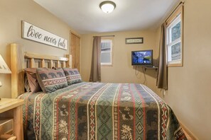 1 室のベッドルーム、WiFi (無料)、ベッドシーツ