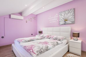 3 soverom, strykejern/-brett, wi-fi (inkludert) og sengetøy