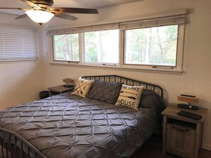 2 chambres, bureau, Wi-Fi gratuit, draps fournis