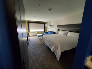Room - Holiday Inn Express Mechanicsburg (Mechanicsburg)