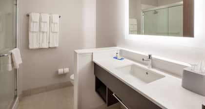 Holiday Inn Express Mechanicsburg