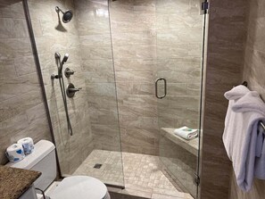 Shower, hair dryer, towels, shampoo - SD-1443/44 Experience ocean views from the 14th floor in this spacious 2-bedroom condo (Myrtle Beach)