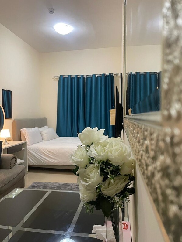 1 bedroom, iron/ironing board, free WiFi, bed sheets