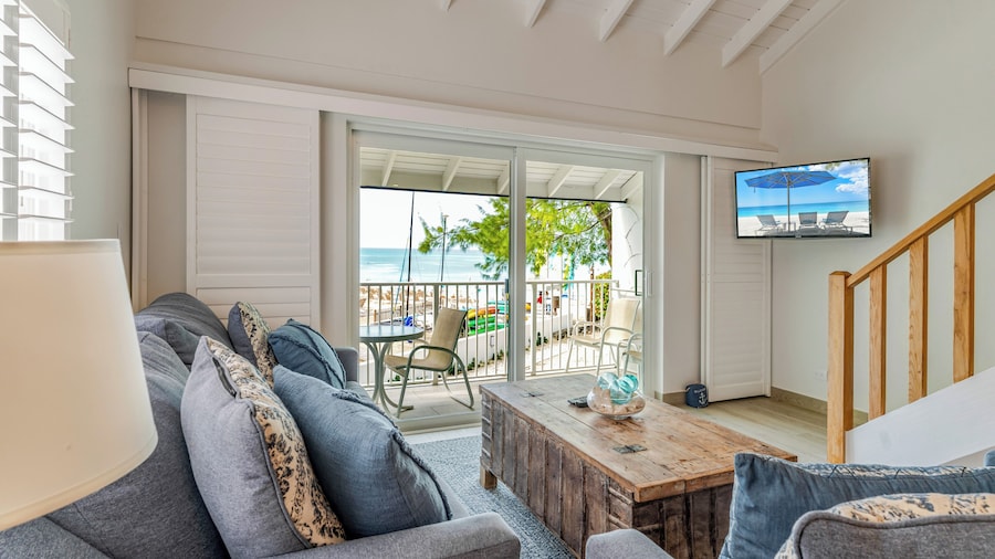 Villas of the Galleon