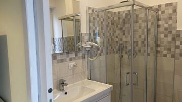 Doccia, bidet