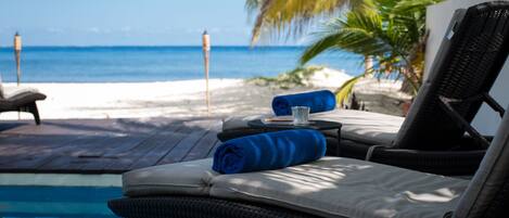 Udendørs pool, liggestole