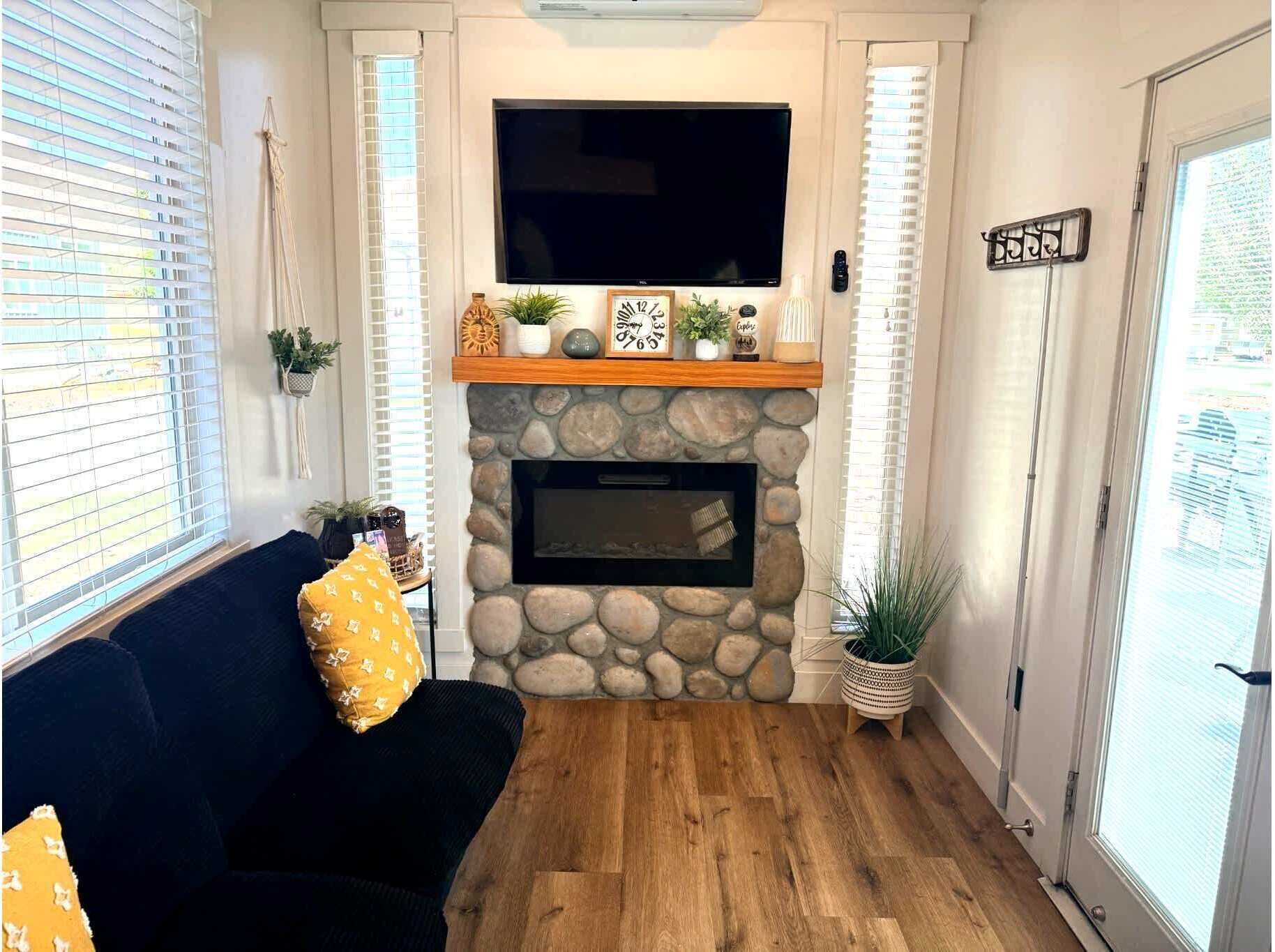 Near Zion  Modern Tiny Home  Hiking & Mtb Access - Springdale, UT