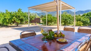 Outdoor dining - Villa Los Arcos Alhaurín de la Torre by Ruralidays (Málaga)