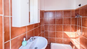Badewanne, Haartrockner
