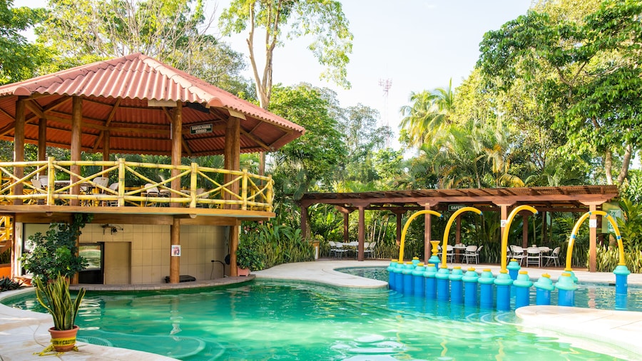 Hotel y Bungalows El Jardín