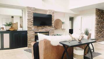 Smart TV, fireplace, offices