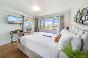 2 bedrooms, iron/ironing board, free WiFi, bed sheets - MHS 403 Remodeled BeachFront 2BD Getaway (Kihei)