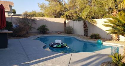 Heated Pool in Summerlin - Immaculate 3 bedroom ADVENTURE HOUSE