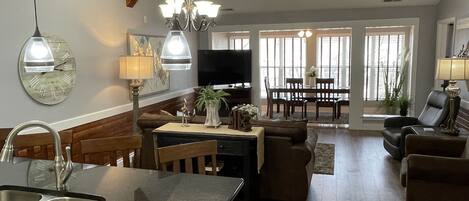 スマートテレビ、暖炉