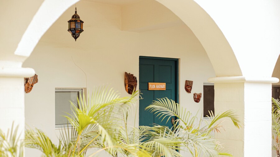 Zulu Surf Hotel