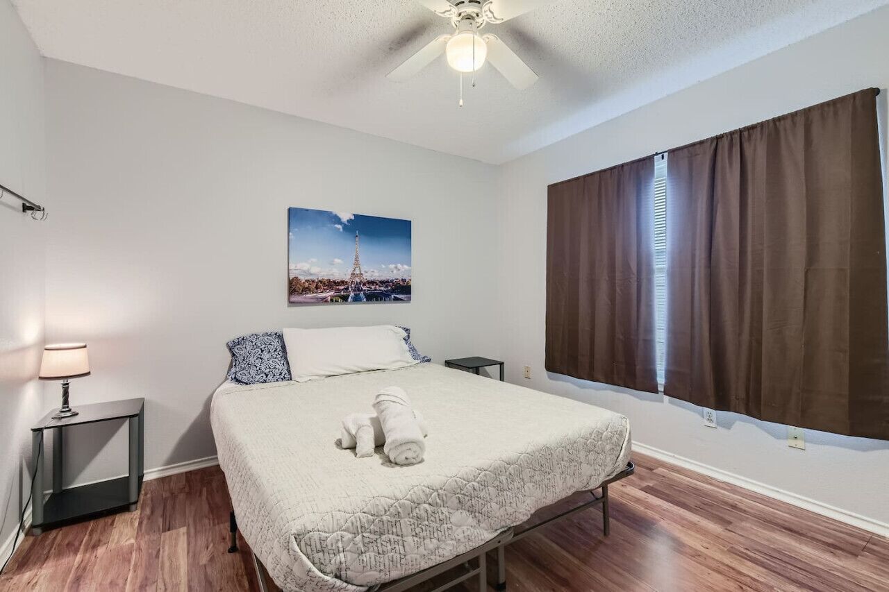 3 habitaciones, cuna de viaje, wifi y ropa de cama 