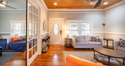 Charming 3bd/2ba, Bungalow near Duke and Downtown.