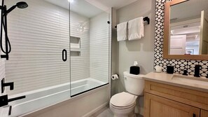 Hair dryer, towels - Gulfside Place #107 ~ 3br/3ba - Gulf front living at its finest (Sanibel)