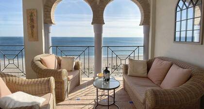 Duplex luxe en bord de mer Ă La Perla, Casares