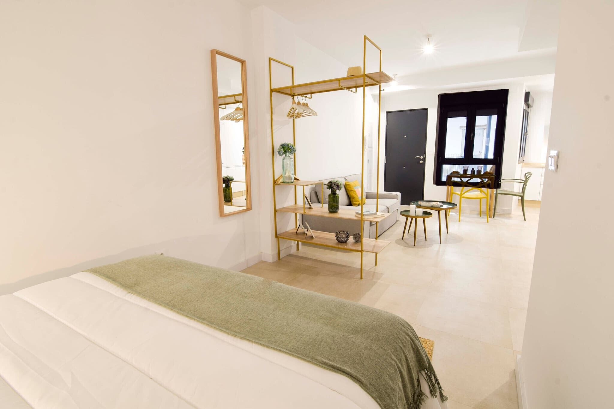 Tabla de planchar con plancha y wifi gratis 