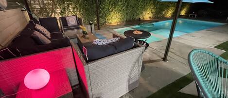Piscine extérieure, piscine chauffée