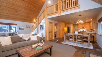 TV connectée, cheminée, baby-foot, table de tennis de table