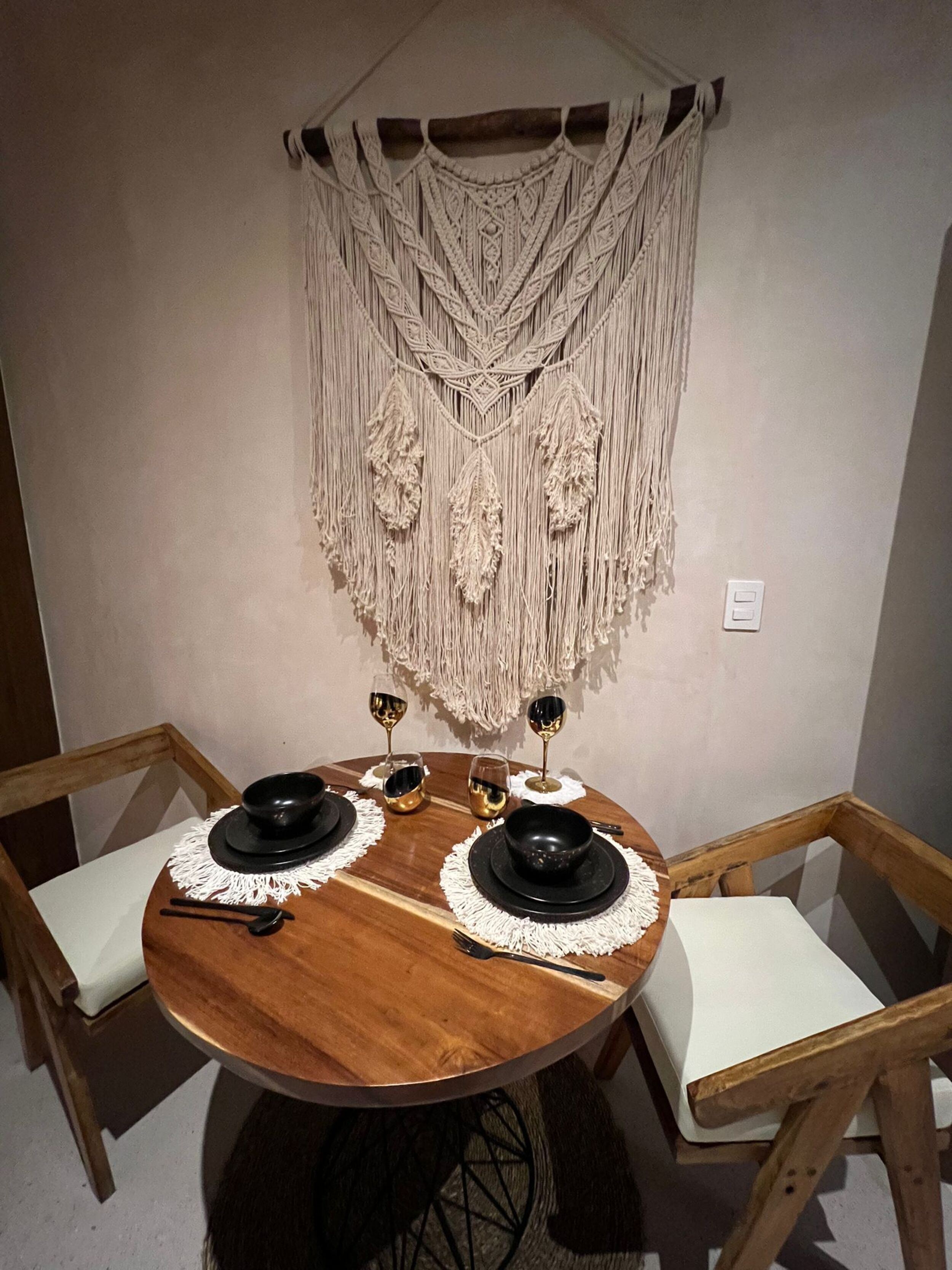 Royal Studio | In-room dining