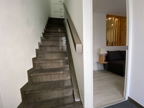 Image 13 - Remarkable 2-Bed House in Ponta Delgada (Ponta Delgada)