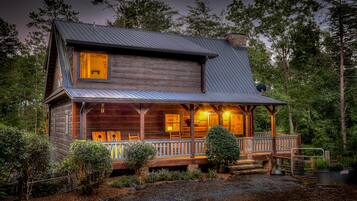 Cabin, 3 Bedrooms | Exterior