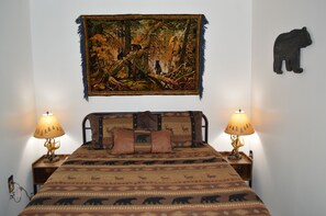 1 bedroom, in-room safe, free WiFi, bed sheets