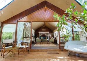 Super Luxury Tent with Private Pool (10% Off on Wildlife Safaris) | Premium bedding, memory foam beds, desk, laptop workspace