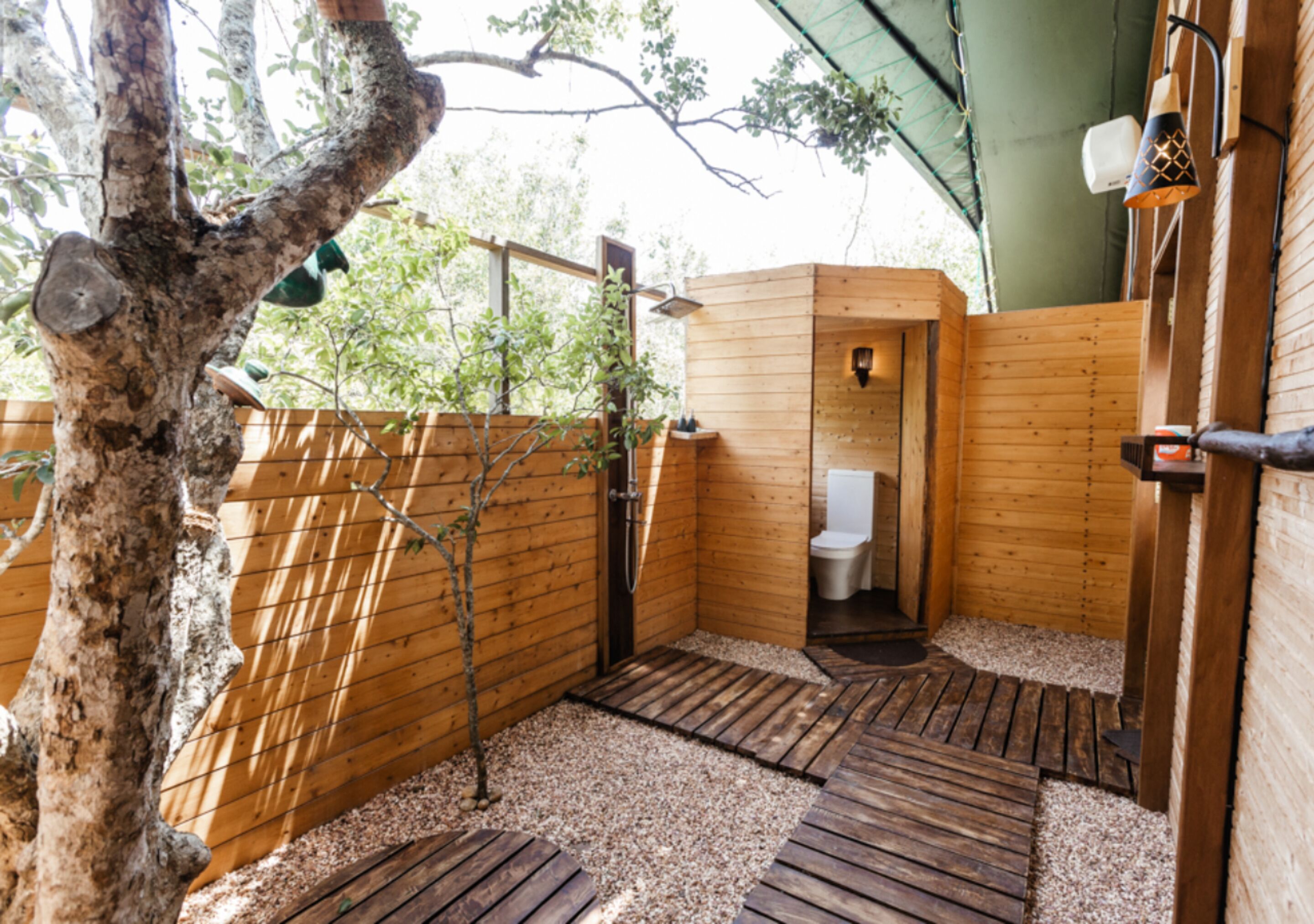 Super Luxury Tent with Private Pool (10% Off on Wildlife Safaris) | Bathroom | Shower, rainfall showerhead, free toiletries, hair dryer (on request)