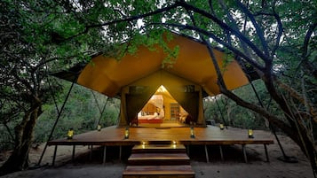 Leopard Tent with Private Pool (10% Off on Wildlife Safaris)