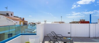 OKEANOS Eco Guest House