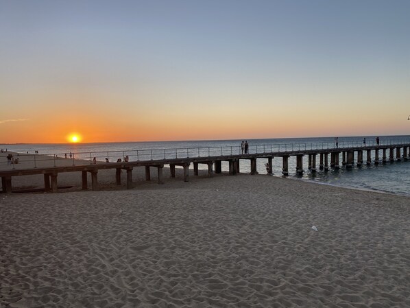 Beach nearby, sun-loungers, beach towels