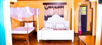 Consular Resort-Meru