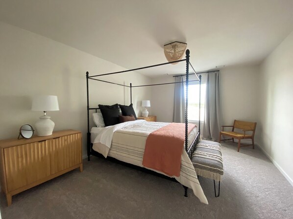 3 dormitorios, escritorio, tabla de planchar con plancha y wifi gratis