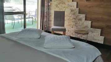 Chambre Quadruple Familiale (Suite familiale) | Literie de qualité supérieure, matelas mémoire de forme