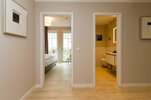 3 chambres, coffres-forts dans les chambres, Wi-Fi, draps fournis